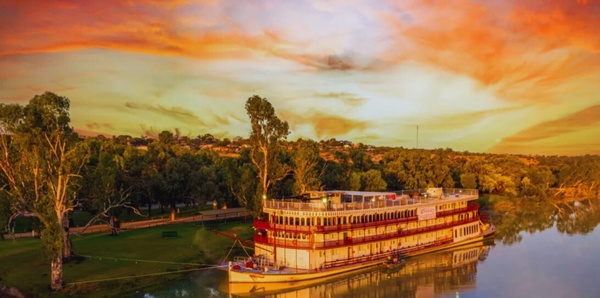 Paddlewheeler Journey: Barossa & Kangaroo Island  Tours, couples and river cruise holiday experience